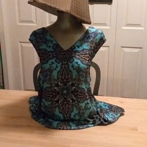 Gorgeous Paisley top